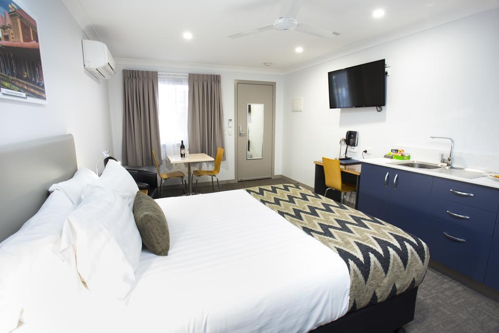 Altitude Motel Apartments Toowoomba Extérieur photo