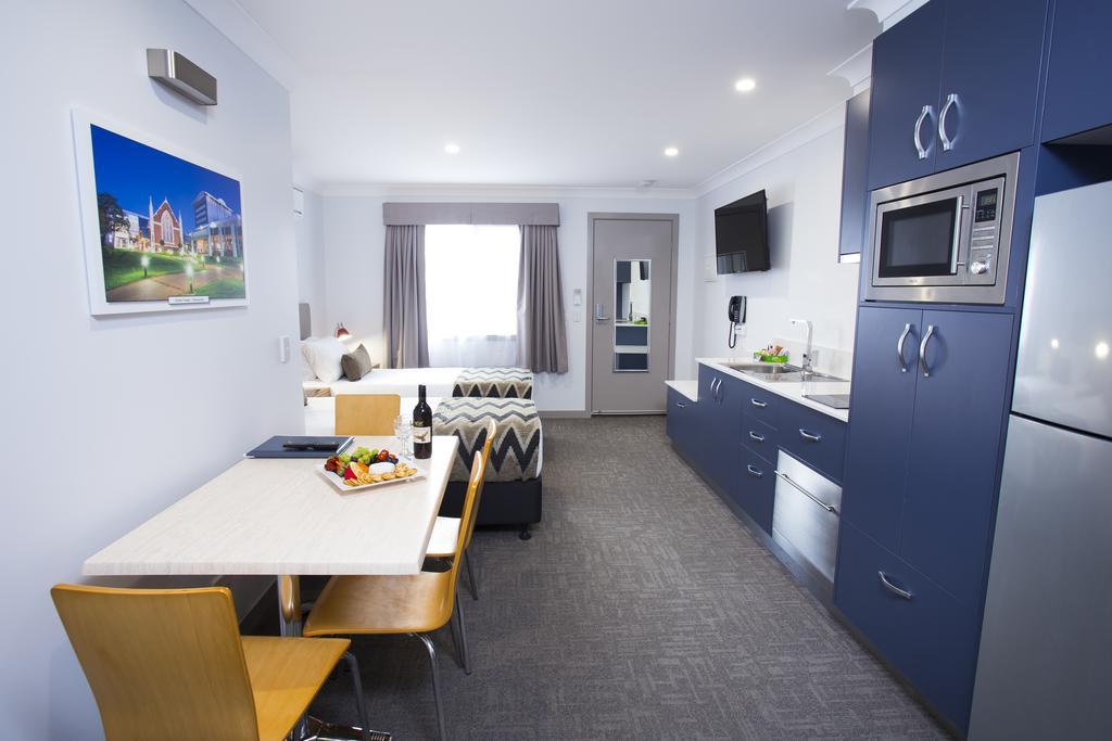 Altitude Motel Apartments Toowoomba Extérieur photo