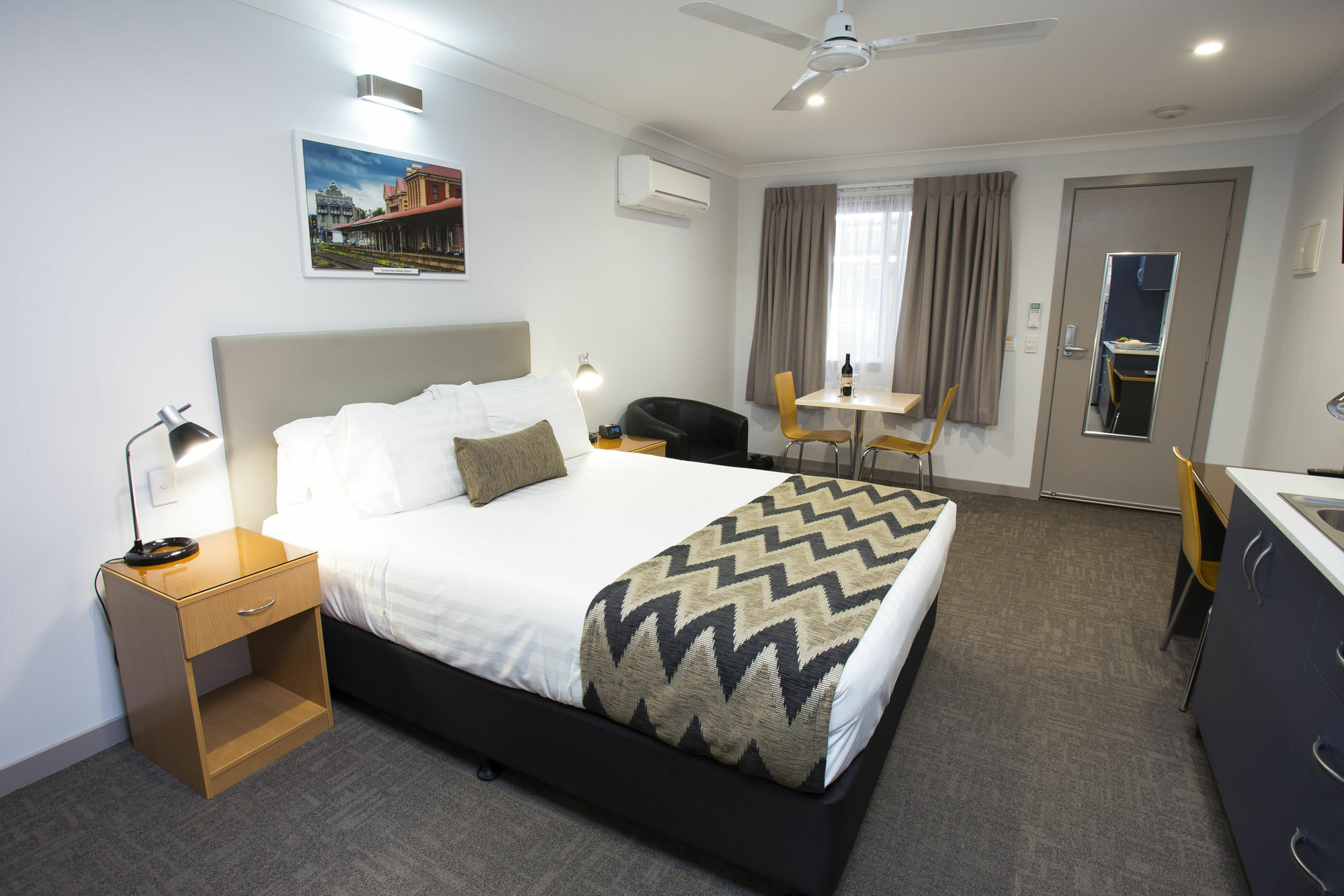 Altitude Motel Apartments Toowoomba Extérieur photo